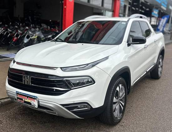 FIAT TORO 2.0 16V TURBO DIESEL VOLCANO 4WD AT9 FIAT TORO 2.0 16V TURBO DIESEL VOLCANO 4WD AT9